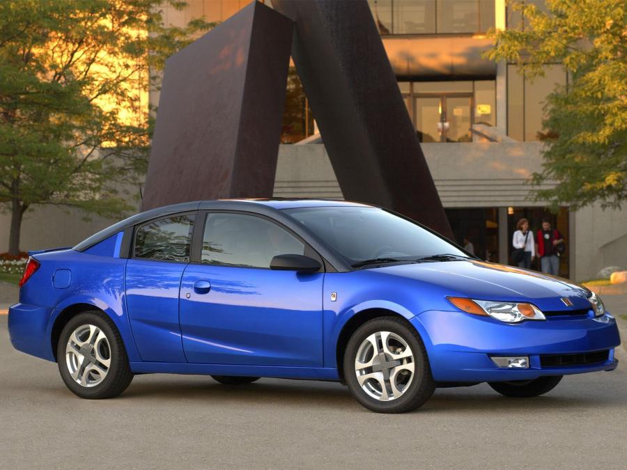  Saturn Ion Quad Coupe 2002 года  (фото 13 из 19)